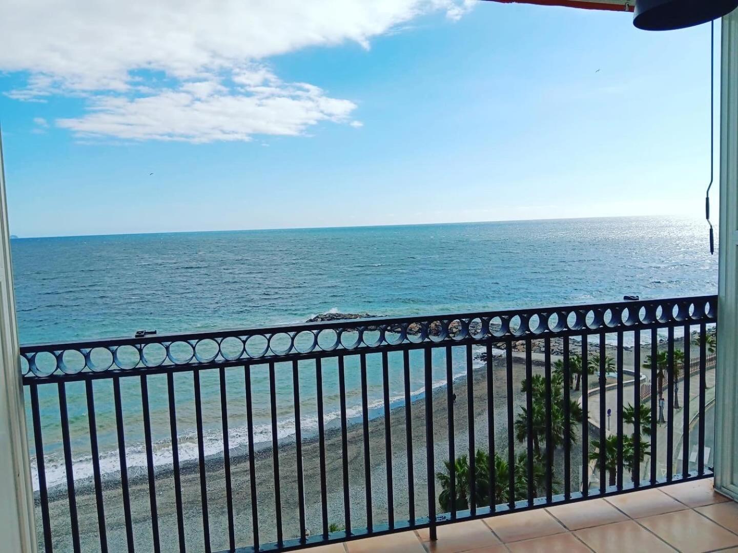 Balcon Playa Y Piscina Velimar Pondos Appartement Almuñécar Buitenkant foto
